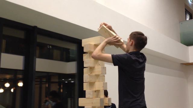 ДЖЕНГА ГИГАНТСКАЯ от РЖАКА GAMES смотреть онлайн