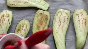 Рулетики из баклажана