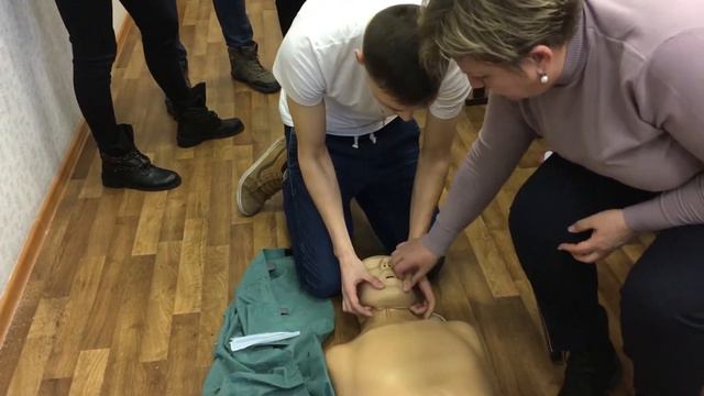 Сердечно-лёгочная реанимация {[спасение котёнка}]$€