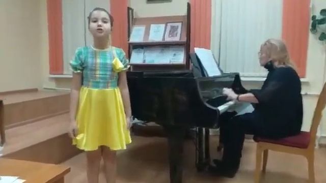 Кукевич Юлия, г. Смоленск, ДШИ № 3 им. О.Б. Воронец Мышка муз. Г. Портнова смотреть онлайн