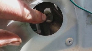 Как разобрать заднюю дверь,как снять стекло шкода фабия(skoda fadia)хетчбек 2005г.в.все мелочи в ра