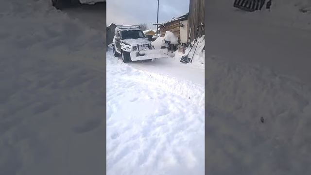 снеговой отвал на Корандо смотреть онлайн