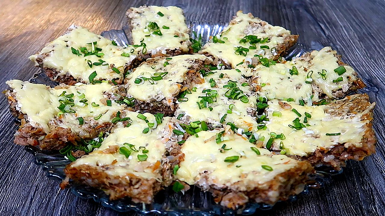 НАМНОГО вкуснее, чем КЛАССИЧЕСКИЕ! ЛЕНИВЫЕ голубцы - самое вкусное блюдо из фарша. Самые ленивые! смотреть онлайн