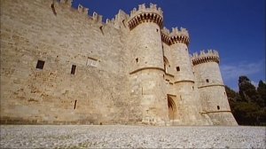 Рыцарский замок, дворец магистров и госпиталь на Родосе / Греция