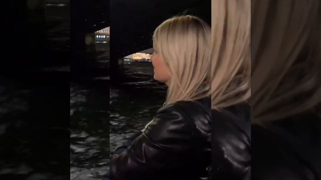 Ночная прогулка по Неве. Люблю Тебя, Питер!✨?? смотреть онлайн