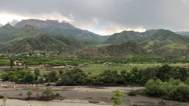 Шамильский район. близ села Голотль смотреть онлайн