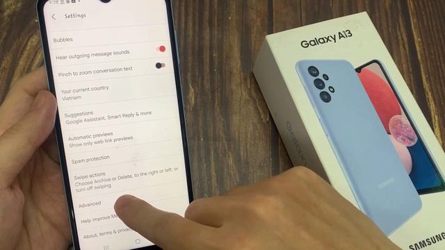 Samsung Galaxy A13: How to Enable/Disable Auto Download MMS for Text Messages смотреть онлайн