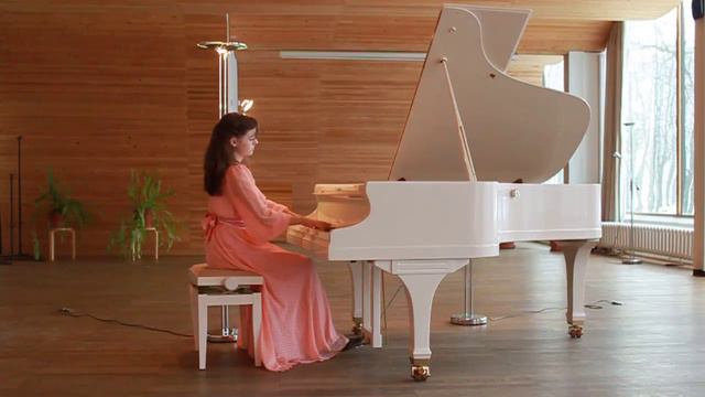 ERIKA FURMANOV plays F CHOPIN'S 'FANTASIE IMPROMPTU' (2017) смотреть онлайн