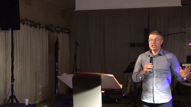 Совместное Молодежное Служение СМС. часть 2 ( Проповедует Епископ Олег Пронин ) 13.10.2018