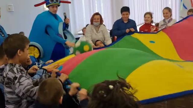 Праздник в Самарском пансионате для детей-инвалидов смотреть онлайн