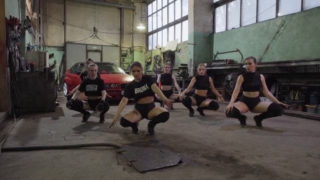 TWERK|Танцы в Омске с Филин смотреть онлайн