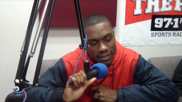 Juni100 talks to Ambitious TaMie about how Columbus needs to come together смотреть онлайн