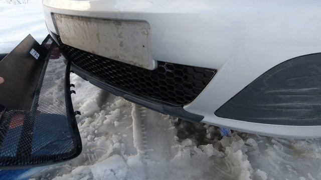 Защитная сетка радиатора для Лада Ларгус. ОБЗОР + УСТАНОВКА. ПРОДЛИ ЖИЗНЬ радиатору! смотреть онлайн