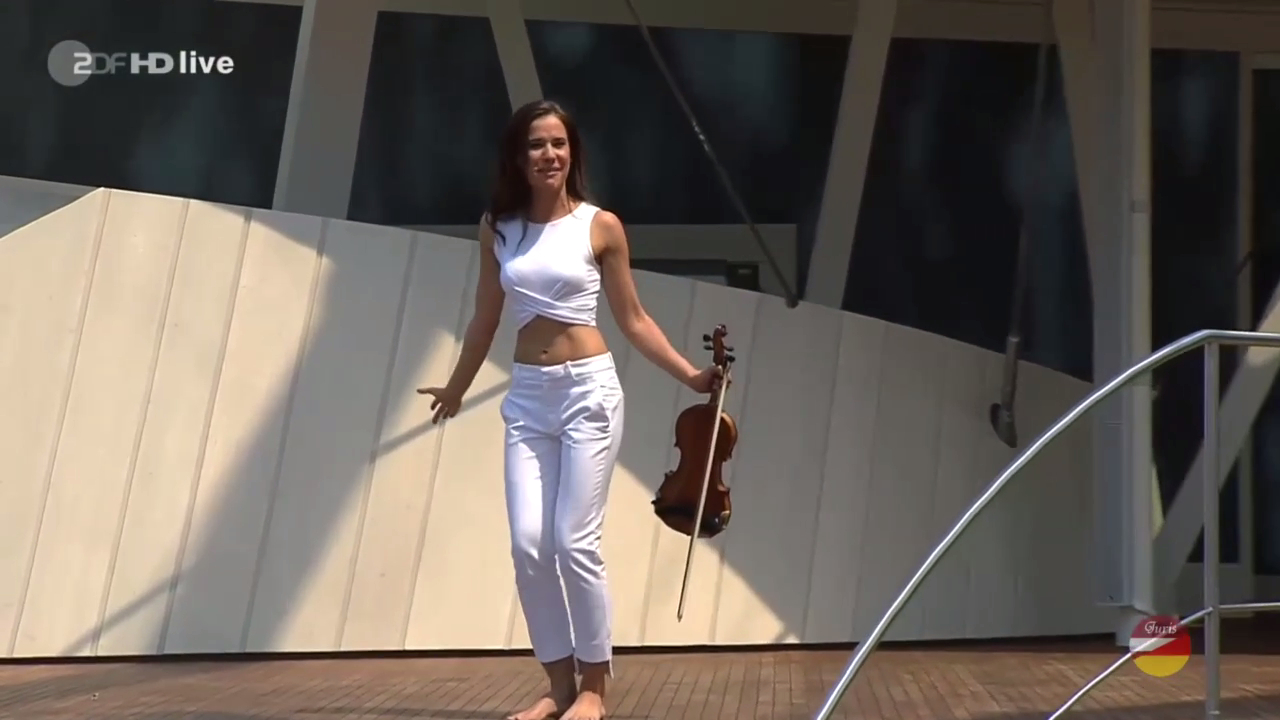 Franziska Wiese «Ich Tanz Im Regen» (ZDF-Fernsehgarten 15.07.2018)