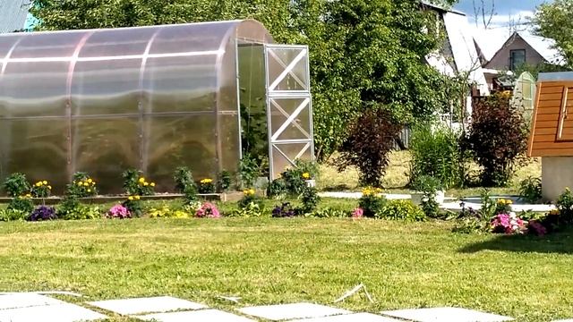 я на даче... просто отдыхаю и болтаю смотреть онлайн