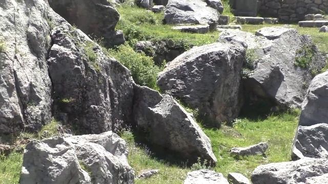 Перу, Куско. Ритуальные строения Саксайюмана. смотреть онлайн