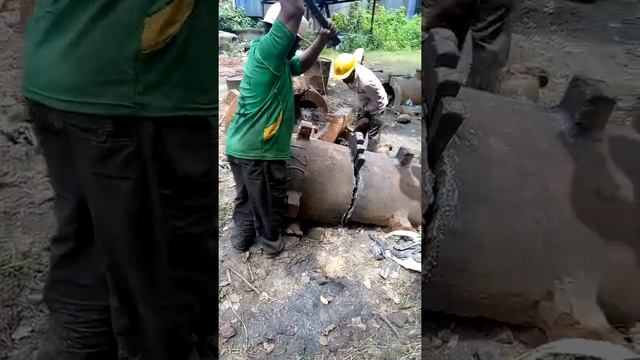Kosteng rool cutting esha kohie job Hai to Conte kara смотреть онлайн