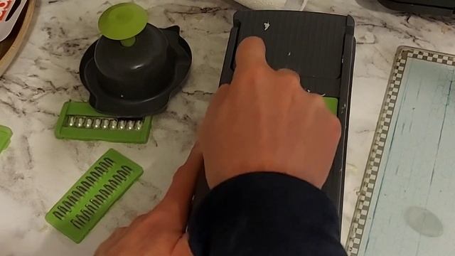 veggie slicer unboxing and using. смотреть онлайн
