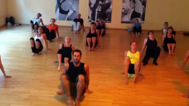 Orazio Battiato Port De Bras смотреть онлайн