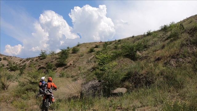 Горки. Эндуро-Исполнители.Окуни. Жара. Июль. Гусиноозёрск, ч. 3 смотреть онлайн