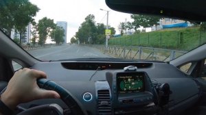 Как не задеть бордюр при парковке