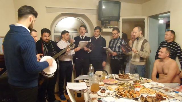 Eu Sunt Barbu Lăutarul Grupul Vocal Nectarios