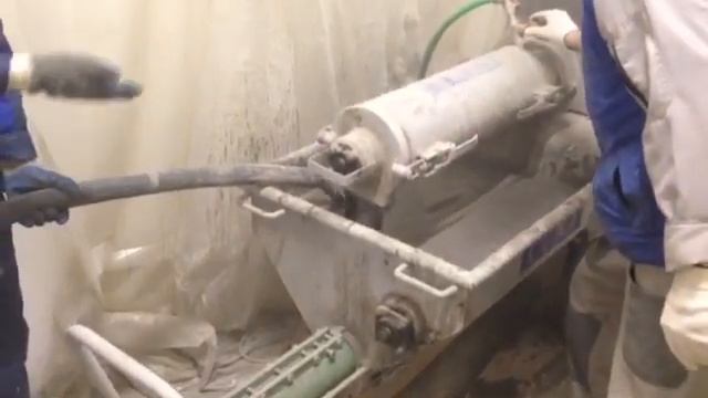 Штукатурная станция CURA 511. Наливной пол, Weber-Vetonit 4655. Ремонт бетонного пола смотреть онлайн
