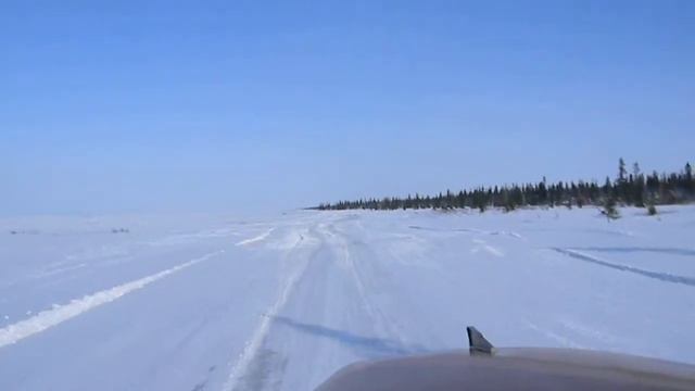 Между тундрой и тайгой. смотреть онлайн