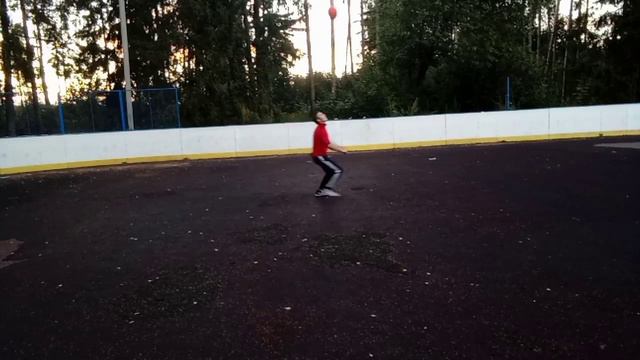 ⚽⬆️ Проверяю для новичков и для профессиональных футболистов красивый финт Радуга. 🌈⚽Rainbow Trick❗ смотреть онлайн