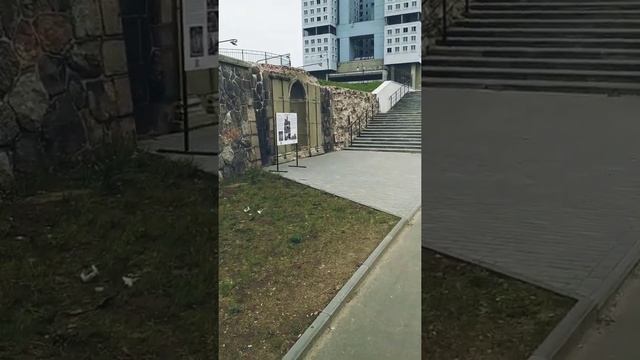 Королевский замок (стена южной части замка) смотреть онлайн