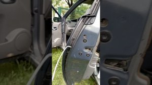 Як зняти задню ручку у Рено Сценік 2