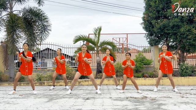 I LOVE YOU BABY (Can't Take My Eyes Off You) | Dance Workout | Danza Carol Angels смотреть онлайн