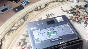 Ноутбук Asus x51R не включается, а индикаторы горят, ремонт разборка, сборка.