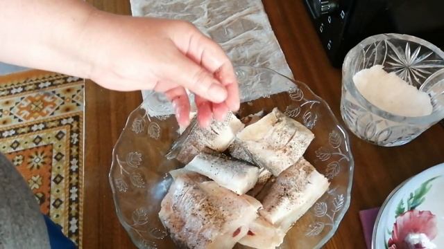 Жареная треска. Очень вкусная с хрустящей корочкой. смотреть онлайн