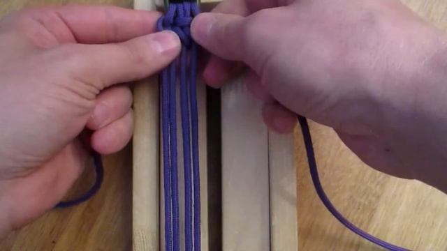 Браслет из паракорда Близнецы / Gemini Paracord Bracelet смотреть онлайн