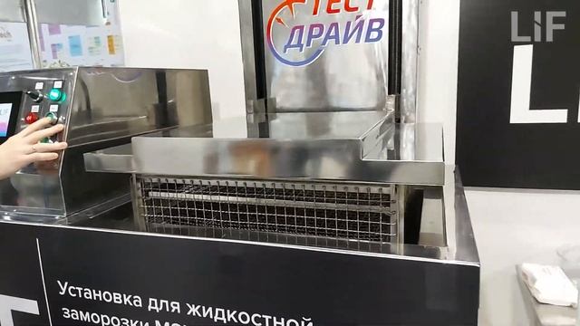 Заморозили квас в литровых бутылках за 10 минут смотреть онлайн