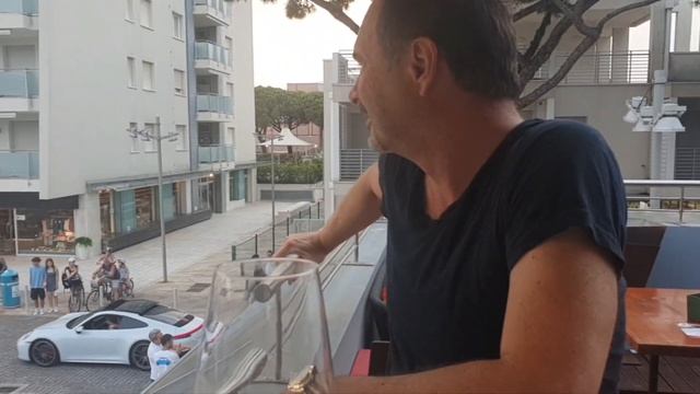Италия как итальянцы отдыхают на море lido di Jesolo. Жасмин смотреть онлайн