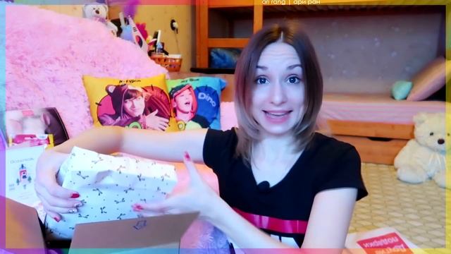 СЪЕЛА МАСКУ ДЛЯ ЛИЦА | ПОДАРКИ ОТ I.V | KPOP ARI RANG смотреть онлайн