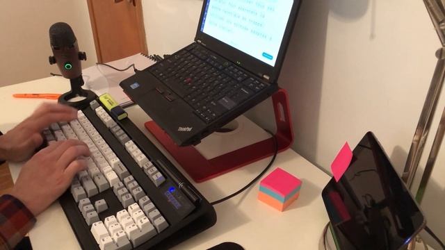 Unicomp New Model M смотреть онлайн