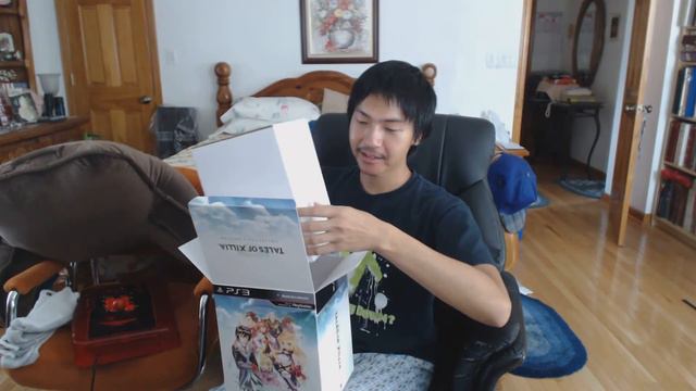 Tales of Xillia Collectors Edition unboxing also mentioning preorder, Hubert cosplay, ToGf file смотреть онлайн