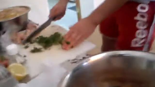 Охапку дров шашлык готов.mp4 смотреть онлайн