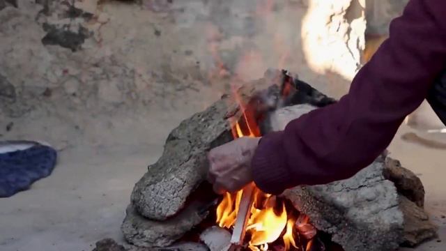 11. Афганистан СЕГОДНЯ. Сельская жизнь в горах. Приготовление хлеба на костре. 3.01.202 смотреть онлайн