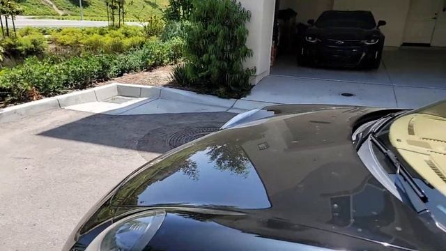 Driving a Porsche 911 GTS for the first time смотреть онлайн