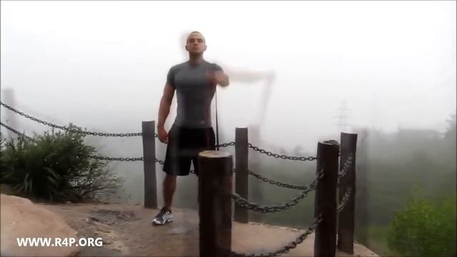 Упражнения для верхней части тела с использованием резиновых петель. смотреть онлайн