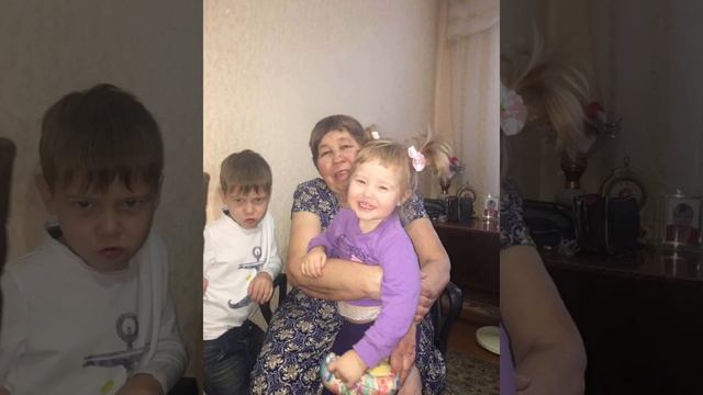 День рождения бабы Тони смотреть онлайн