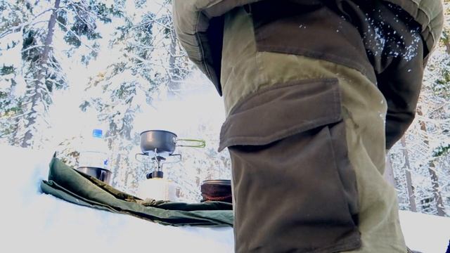 Поход в лес зимой,отдых на природе,готовка на газу в мороз.