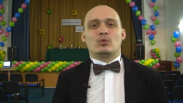 «Актуальное интервью» ко «Дню геолога» в РУДН: Иван Ломака смотреть онлайн