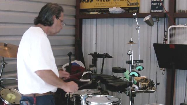 How to play Cowbells/Timbales with Salsa by Kirk Kimball-Martinez @masterspercussion. смотреть онлайн