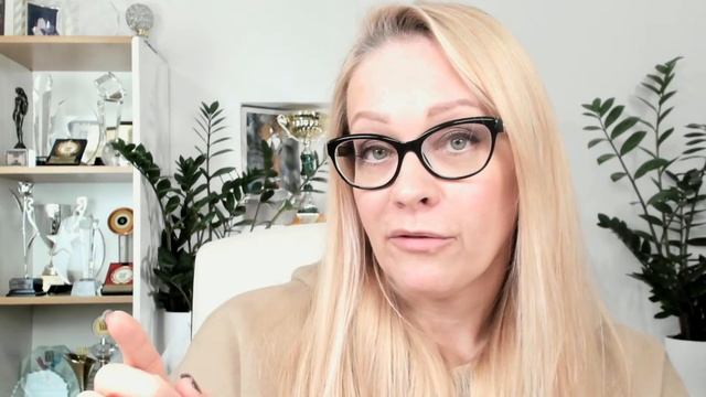 Моделирование VS наращивания ногтей. В чём разница? | Prime time 24.01.2022. смотреть онлайн