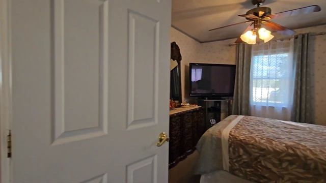 Walkthrough - 263 N Fulton Avenue, Lindenhurst, NY 11757 смотреть онлайн